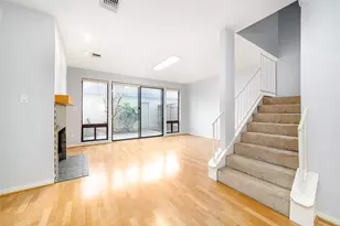 7505 Memorial Woods Dr, Houston, TX 77024 - Photo 3