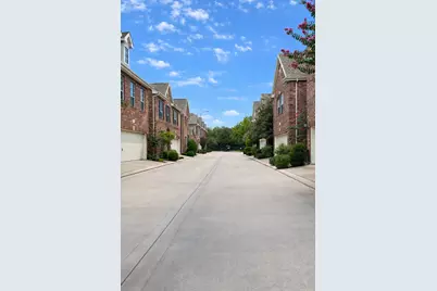 1523 Olive Garden, Houston, TX 77077 - Photo 3