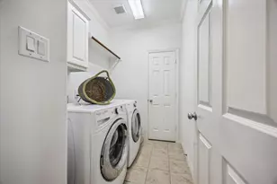 1523 Olive Garden, Houston, TX 77077 - Photo 17