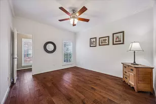 1523 Olive Garden, Houston, TX 77077 - Photo 19