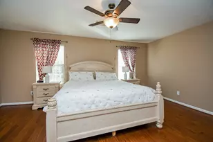 4622 Saba Rd, Houston, TX 77045 - Photo 17