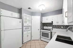 11418 Hendon Ln, Houston, TX 77072 - Photo 13