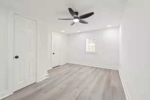 2817 Winbern St, Houston, TX 77004 - Photo 19