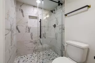 2817 Winbern St, Houston, TX 77004 - Photo 11