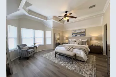12211 Meadow Crest Court, Meadows Place, TX 77477 - Photo 11