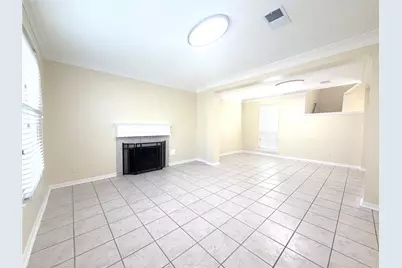 12211 Meadow Crest Court, Meadows Place, TX 77477 - Photo 5
