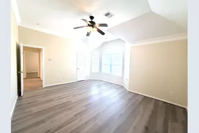 12211 Meadow Crest Court, Meadows Place, TX 77477 - Photo 13