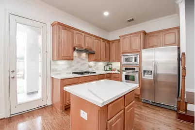 155 White Drive, Bellaire, TX 77401 - Photo 7