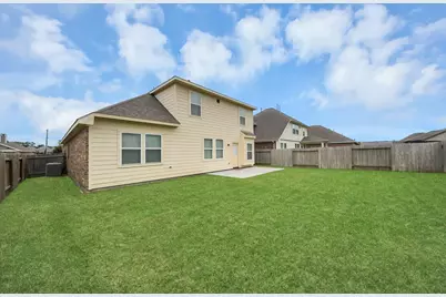 6527 Hunters Trace Lane, Baytown, TX 77521 - Photo 29