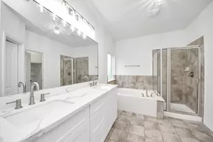 6527 Hunters Trace Ln, Baytown, TX 77521 - Photo 15