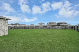 1325 Grass Bnd Dr, Katy, TX 77493 - Photo 5