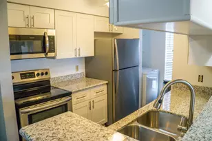 1900 Bay Area Blvd, Houston, TX 77058 - Photo 9