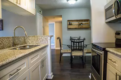 1900 Bay Area Boulevard #235, Houston, TX 77058 - Photo 7