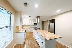 8116 Gulick Ln, Houston, TX 77075 - Photo 7
