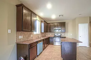 8206 Jasmine Ct, Richmond, TX 77469 - Photo 11