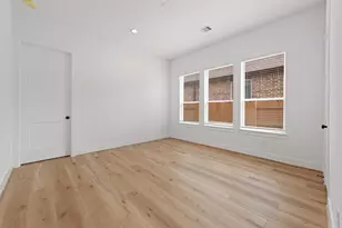 213 Sandhill Grv Trl, Waller, TX 77447 - Photo 13