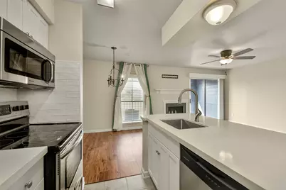 18515 Egret Bay Boulevard #702, Webster, TX 77058 - Photo 13