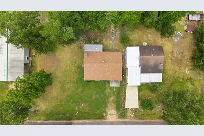 190 Lake View Lane, Livingston, TX 77351 - Photo 13