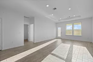 9019 Cedar Cres Dr, Baytown, TX 77521 - Photo 7