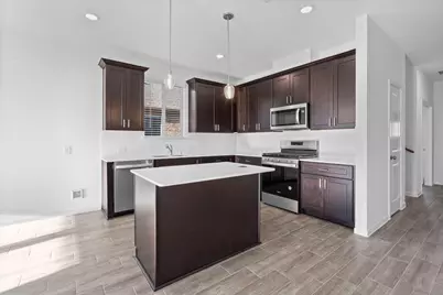 9019 Cedar Crescent Drive, Baytown, TX 77521 - Photo 3