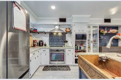 16707 Fernwood Way, Houston, TX 77058 - Photo 5