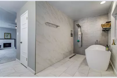 16707 Fernwood Way, Houston, TX 77058 - Photo 39