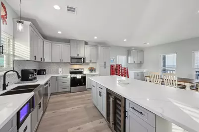 1326 Emerald Drive, Crystal Beach, TX 77650 - Photo 15