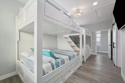 1326 Emerald Drive, Crystal Beach, TX 77650 - Photo 25