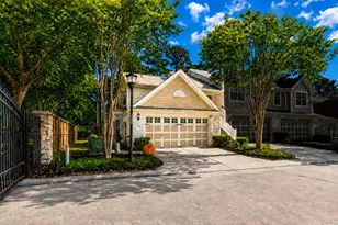 13600 Breton Ridge St, Houston, TX 77070 - Photo 33