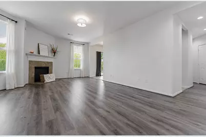 13600 Breton Ridge Street #7A, Houston, TX 77070 - Photo 3