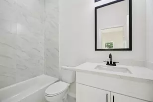 422 New Hampshire St, Houston, TX 77029 - Photo 19