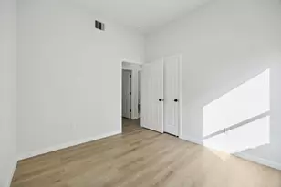 422 New Hampshire St, Houston, TX 77029 - Photo 17