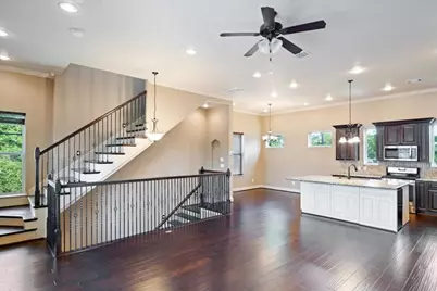 1516 Amundsen Street, Houston, TX 77009 - Photo 5