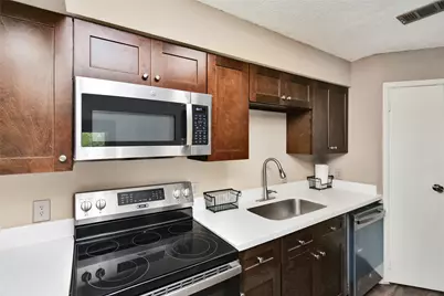 2501 Gulf Freeway #14A, Dickinson, TX 77539 - Photo 11