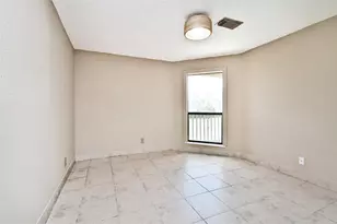 2501 Gulf Freeway, Dickinson, TX 77539 - Photo 13