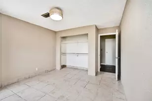 2501 Gulf Freeway, Dickinson, TX 77539 - Photo 15