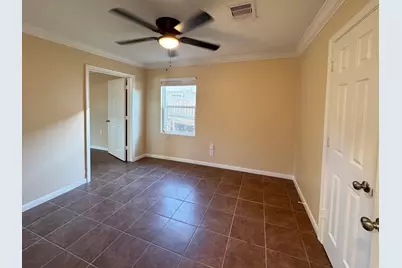 3238 Texas Avenue, Texas City, TX 77590 - Photo 7