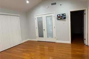 12119 Dunlap St, Houston, TX 77035 - Photo 9