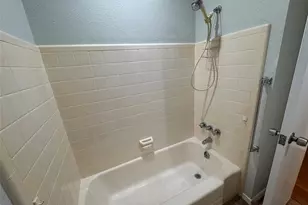 12119 Dunlap St, Houston, TX 77035 - Photo 21