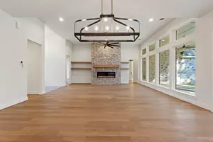 25061 Seguin Trl, Montgomery, TX 77316 - Photo 11