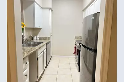 728 Bering Drive #9, Houston, TX 77057 - Photo 9