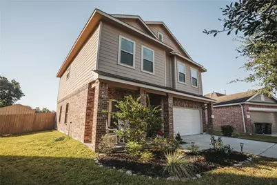 16202 Augusta Oaks Ct Court, Crosby, TX 77532 - Photo 1