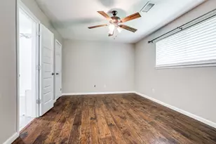 908 Redberry Hill Rd, Baytown, TX 77521 - Photo 25