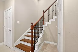 8810 Lakeshore Bend Dr, Houston, TX 77080 - Photo 7