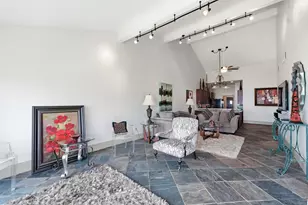 96 April Point Dr N, Conroe, TX 77356 - Photo 11