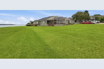 96 April Point Drive N, Conroe, TX 77356 - Photo 23