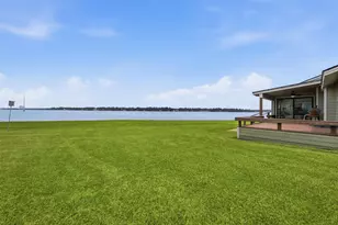 96 April Point Dr N, Conroe, TX 77356 - Photo 23