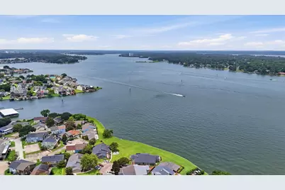 96 April Point Drive N, Conroe, TX 77356 - Photo 27