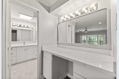 13346 Trail Hollow Drive #3346, Houston, TX 77079 - Photo 21