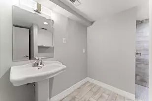 13346 Trail Hollow Dr, Houston, TX 77079 - Photo 13